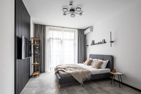 Спальна зона в однокімнатній квартирі ЖК Семицвіт Львів